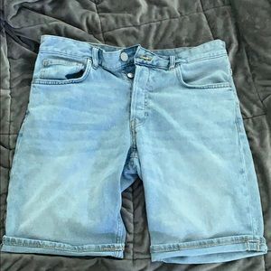 Cuffed light wash jean shorts